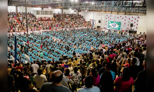 Prefeitura promove formatura de 1,3 mil alunos do ensino fundamental