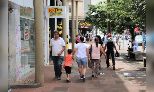 Comércio atende em horário especial a partir desta quinta-feira
