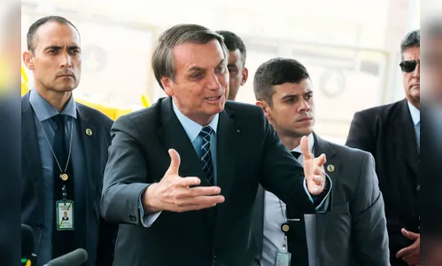 Bolsonaro pede revogação de medida que excluiu atividades de MEI