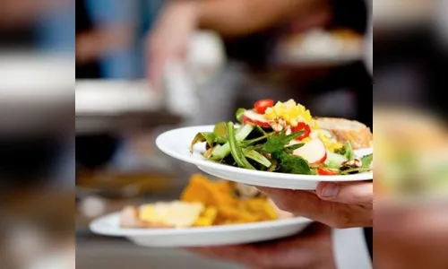 Prato feito pesa mais no bolso do brasileiro