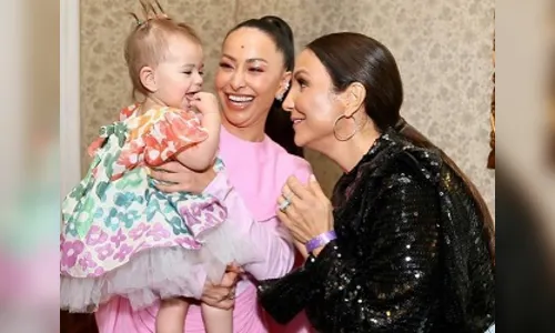 
							Zoe, filha de Sabrina Sato, ganha festa luxuosa de um ano; confira
						
						