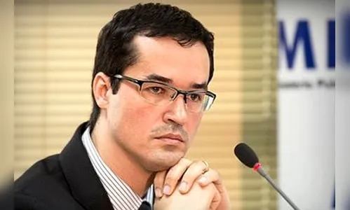 Deltan Dallagnol move ação contra Gilmar Mendes por danos morais