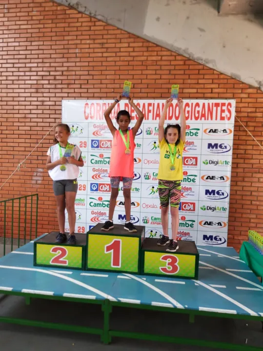 Apucarana é bicampeã geral em corrida de Cambé