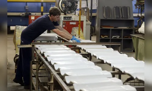 Indústria cresce em sete de 15 locais pesquisados pelo IBGE