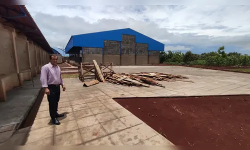 
							Escola com capacidade para 600 alunos está sendo concluída em Jardim Alegre
						
						