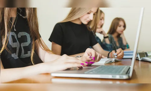 MEC amplia carga horária EAD de cursos superiores presenciais para até 40%