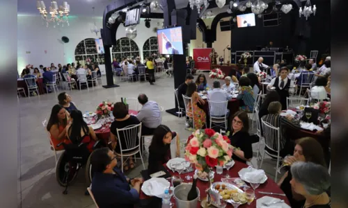 
						
							CNA Apucarana realiza formatura de alunos dos cursos de inglês e espanhol
						
						