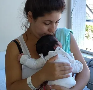 Mãe e filha recebem alta hoje (Guacira Merlin/RBS TV)