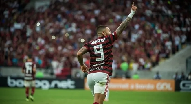 Everton Ribeiro admite preocupação com fuso e pede Flamengo atento à semifinal