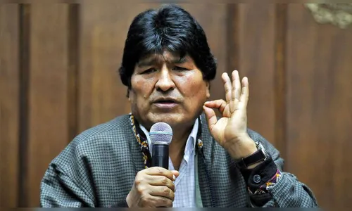 Evo anuncia que está na Argentina e agradece período de acolhimento no México