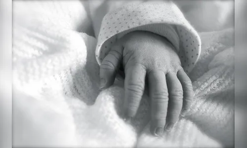 Pai é suspeito de espancar bebê de dois meses, em Curitiba