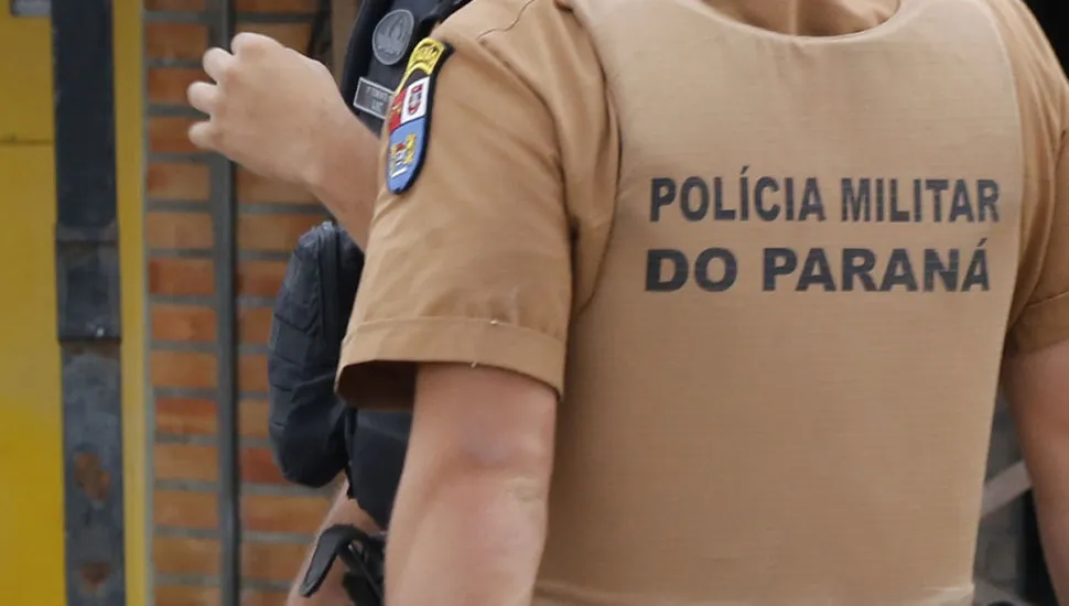 Seis policiais são presos durante operação da PM e do Ministério Público, em Curitiba