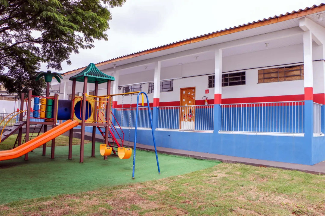 Júnior da Femac entrega escola totalmente revitalizada no Parque Bela Vista