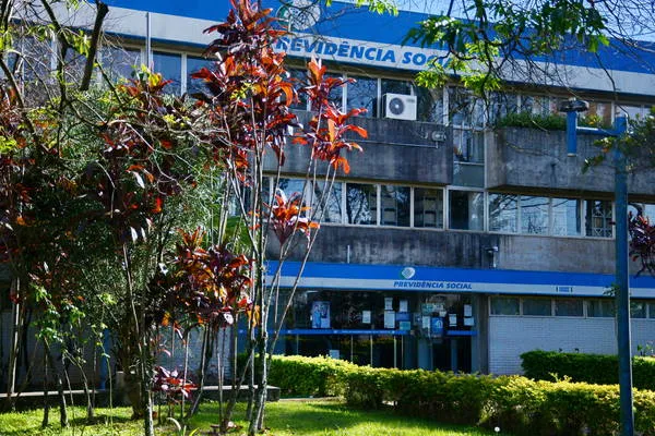 Pente-fino do INSS já cancelou mais de 12 mil benefícios no Paraná
