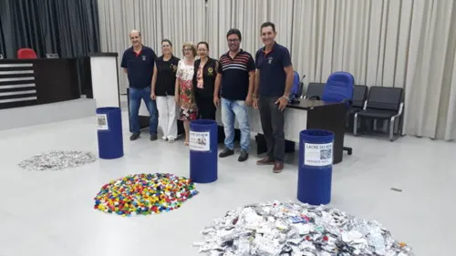 Campanha 'Lacre do Bem' entrega material arrecadado 