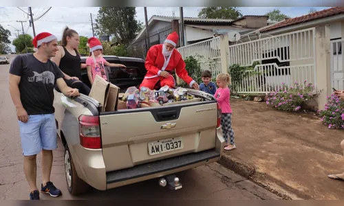 Fundação distribui três mil presentes para crianças de Ivaiporã e Lunardelli