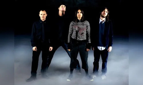 Red Hot Chili Peppers anuncia retorno do guitarrista John Frusciante