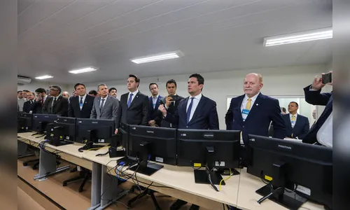 Ratinho Jr e Moro inauguram Centro Integrado de Operações de Fronteira