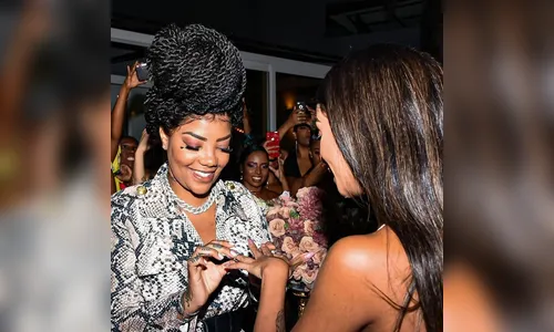 Ludmilla se casa com dançarina Brunna Gonçalves em cerimônia surpresa