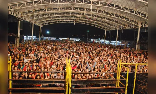 Milhares de pessoas prestigiam ExpoFaxinal