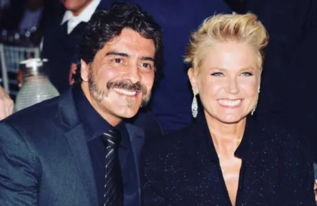 Junno Andrade declara amor por Xuxa nos sete anos de união