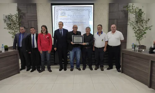 Fundação Beneficente de Ivaiporã recebe título Consagração Pública Municipal