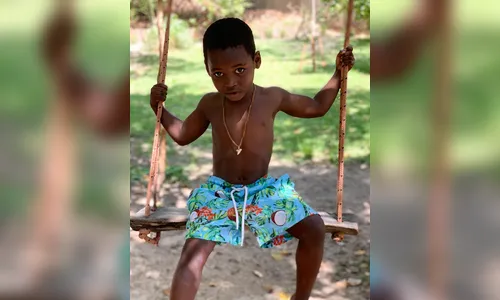 Bruno Gagliasso e Giovanna Ewbank fazem festa de aniversário para o filho Bless 