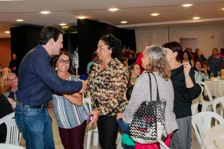 Grupos Conviver encerram atividades do ano com festa