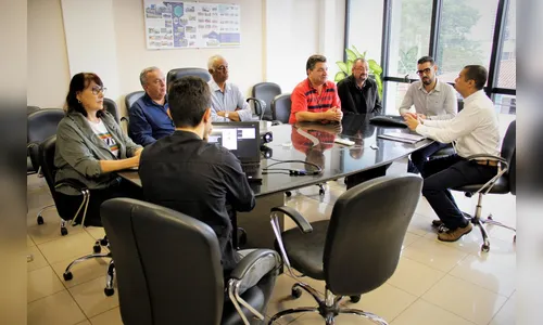 UEL apresenta estudos sobre Compras Municipais e Custos na Educação de Arapongas