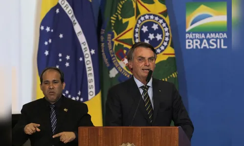 Bolsonaro sinaliza desejo de transferir embaixada do Brasil em Israel
