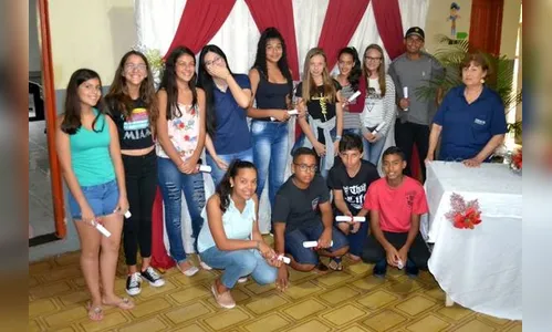 Cemic entrega certificados em São Pedro do Ivaí