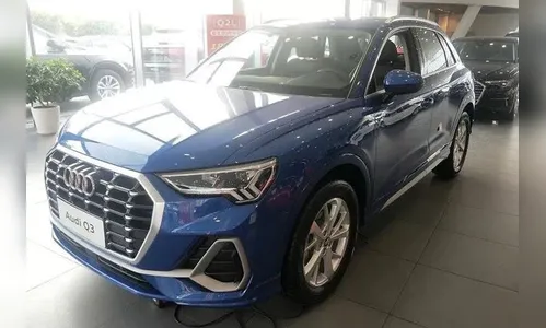 Menina de três anos risca dez carros novos em concessionária da Audi e pai tem que pagar mais de R$ 40 mil