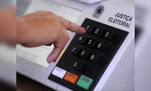 OPOSIÇÃO FICA MAIS FORTE