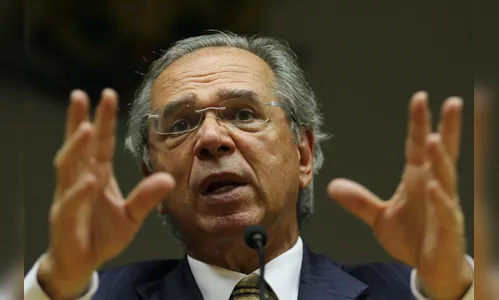 Guedes promete medidas contra efeitos do coronavírus em até 48 horas e cobra ação do Congresso