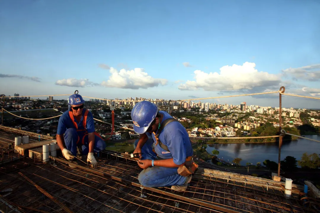 Paraná gera 74 mil empregos formais de janeiro e novembro