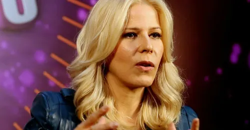 Paula Toller deve ser indenizada pelo PT e por ex-parceiro Leoni por uso indevido de música