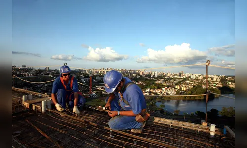 Paraná gera 74 mil empregos formais de janeiro e novembro