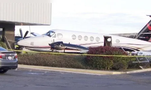 Adolescente rouba avião e provoca acidente