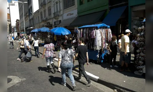 Retomada do mercado de trabalho é lenta e se apoia na informalidade