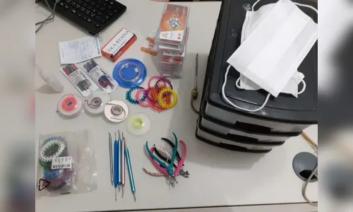 Irmãos gêmeos de 15 anos são capturados por fingirem ser dentistas em clínica clandestina no Ceará