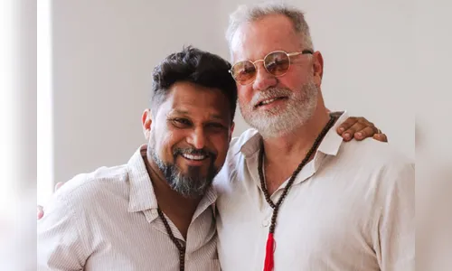 Luiz Fernando Guimarães se casa em cerimônia íntima do Rio