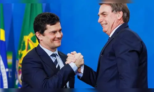 Bolsonaro avalia Moro como vice na chapa em 2022