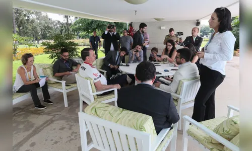 Bolsonaro deseja Feliz Natal mesmo sem carne para algumas pessoas