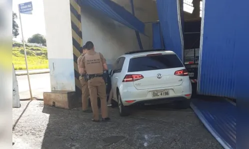 Continua preso médico detido por embriaguez ao volante e porte de arma 