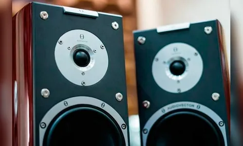 Som alto incomoda vizinhança e jovem acaba preso por pertubação do sossego 