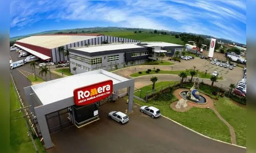 Funcionários da Romera realizam protesto em frente a empresa