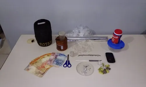 Casal é preso por tráfico e receptação em Bom Sucesso