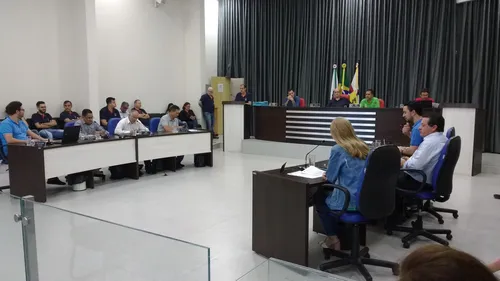 Sessão ordinária da Câmara de Apucarana
