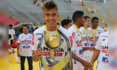Corinthians acerta com o volante Cantillo e emprestará Sornoza para a LDU