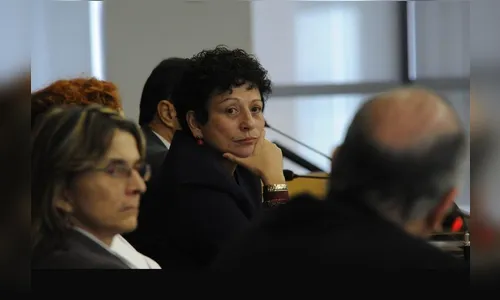 Morre ex-ministra Nilcéa Freire